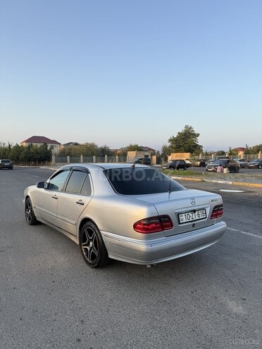 Mercedes E 290 1999, 256,000 km - 2.9 l - Xırdalan