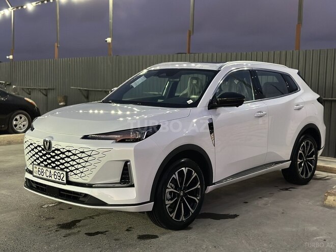 Changan CS 55 Plus 2025, 0 km - 1.5 l - Bakı