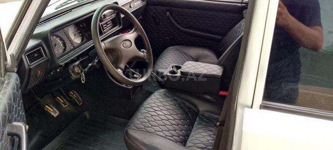 LADA (VAZ) 2107 2005, 500,000 km - 1.6 l - Salyan