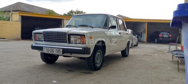 LADA (VAZ) 2107 2005, 500,000 km - 1.6 l - Salyan