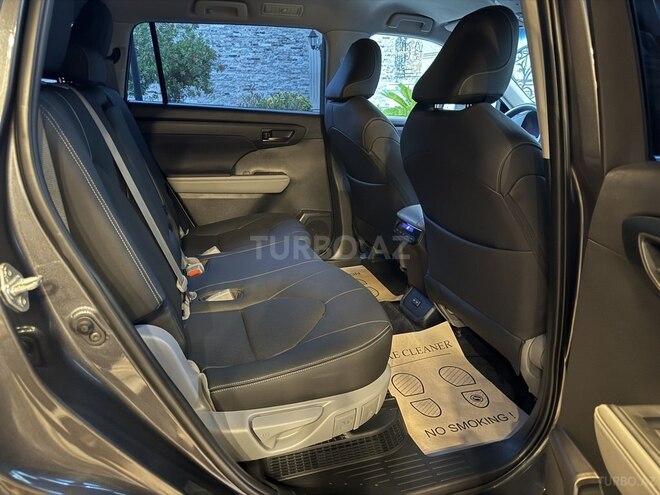 Toyota Highlander 2022, 140,000 km - 2.5 l - Bakı