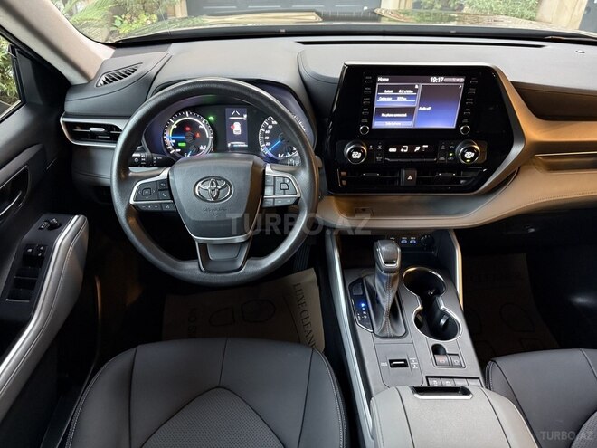 Toyota Highlander 2022, 140,000 km - 2.5 l - Bakı