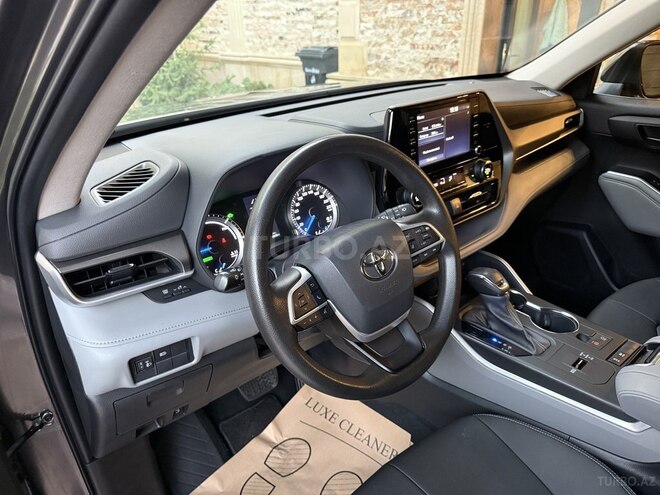 Toyota Highlander 2022, 140,000 km - 2.5 l - Bakı