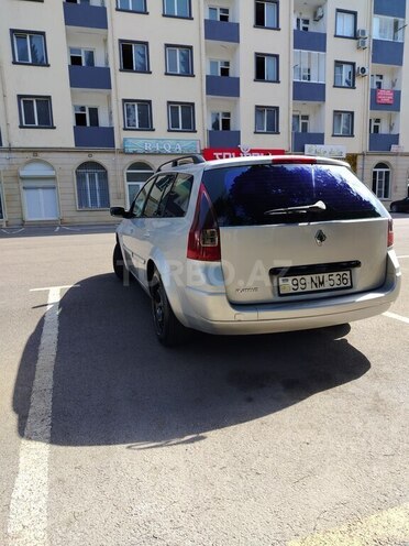Renault Megane 2006, 260,000 km - 1.9 л - Masallı