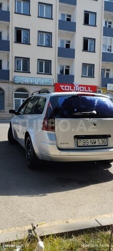 Renault Megane 2006, 260,000 km - 1.9 л - Masallı