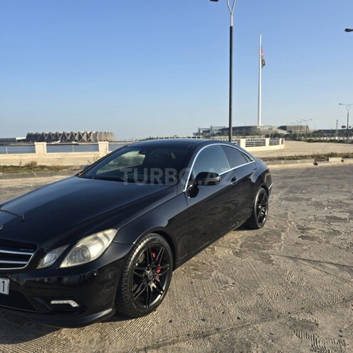 Mercedes E 350 2009, 271,000 km - 3.5 л - Bakı