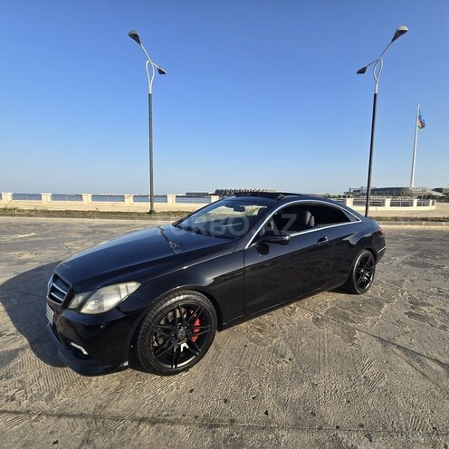 Mercedes E 350 2009, 271,000 km - 3.5 л - Bakı