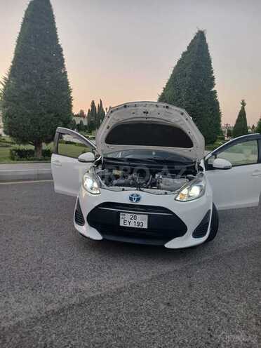 Toyota Aqua 2017, 150,000 km - 1.5 l - Gəncə