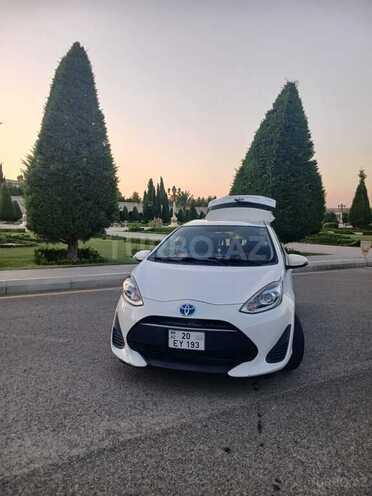 Toyota Aqua 2017, 150,000 km - 1.5 l - Gəncə