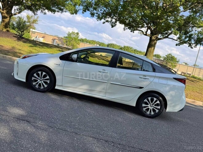 Toyota Prius 2020, 144,000 km - 1.8 l - Neftçala