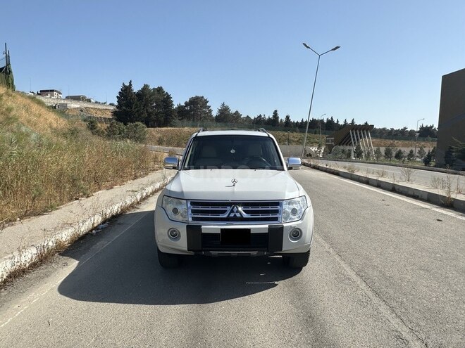 Mitsubishi Pajero 2008, 210,000 km - 3.0 л - Bakı