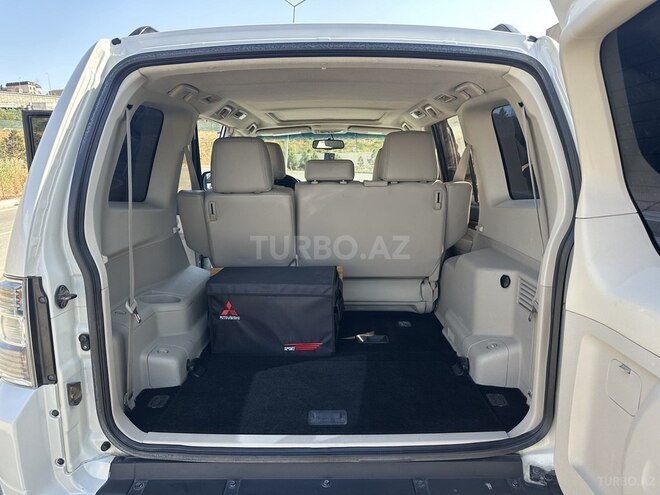 Mitsubishi Pajero 2008, 210,000 km - 3.0 л - Bakı