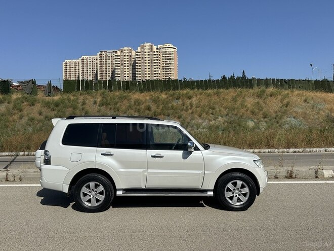 Mitsubishi Pajero 2008, 210,000 km - 3.0 л - Bakı