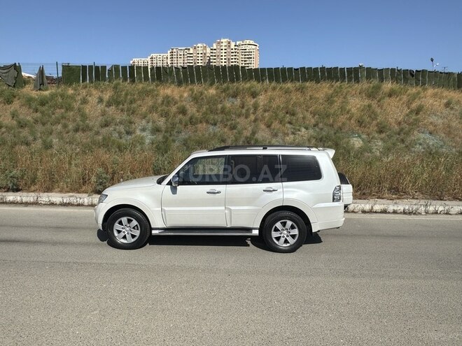 Mitsubishi Pajero 2008, 210,000 km - 3.0 л - Bakı