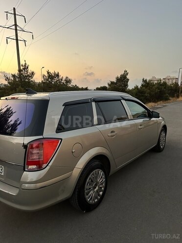 Opel Astra 2009, 227,000 km - 1.4 l - Bakı