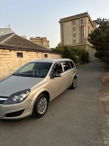 Opel Astra 2009, 227,000 km - 1.4 l - Bakı