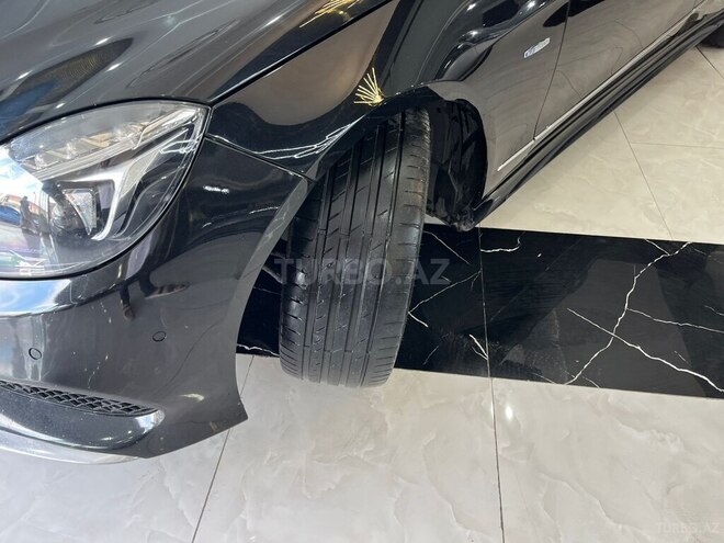 Mercedes E 200 2011, 220,153 km - 2.0 l - Sumqayıt