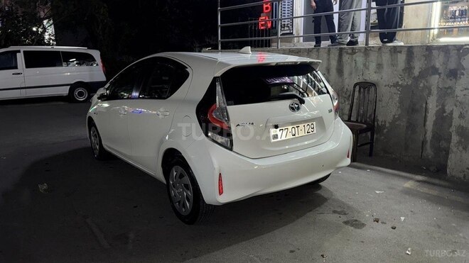 Toyota Aqua 2019, 65,000 km - 1.5 l - Bakı