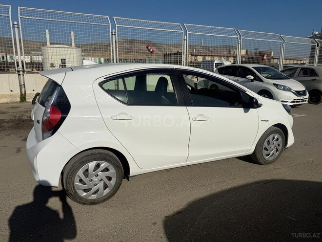 Toyota Aqua 2019, 65,000 km - 1.5 l - Bakı