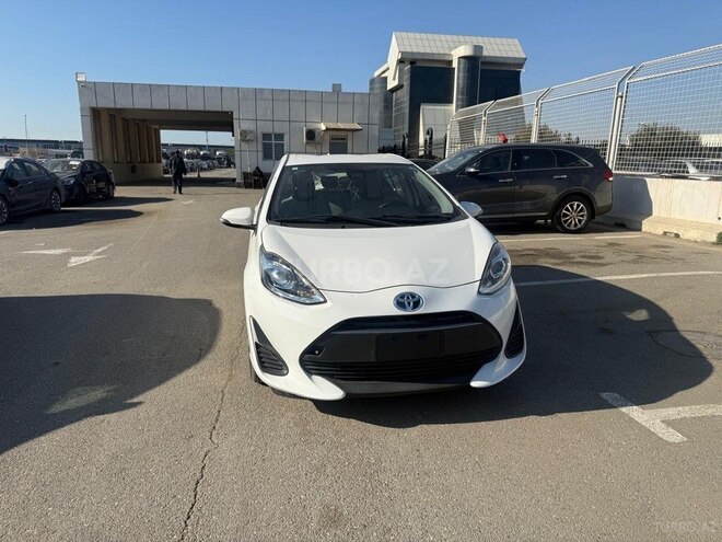 Toyota Aqua 2019, 65,000 km - 1.5 l - Bakı