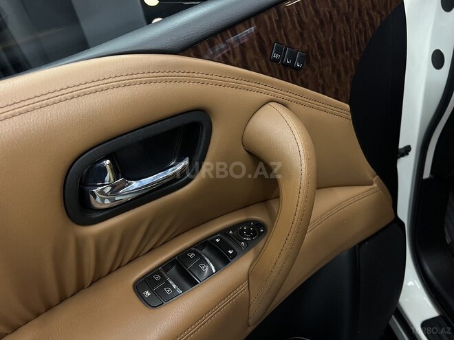 Nissan Patrol 2017, 97,000 km - 5.6 л - Bakı
