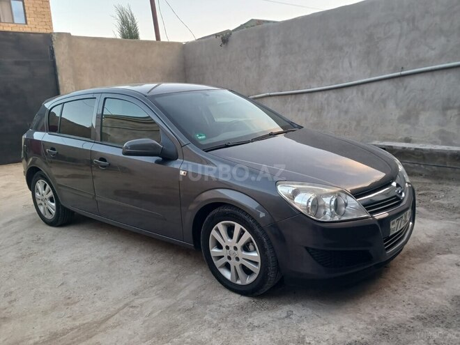 Opel Astra 2009, 203,000 km - 1.4 l - Bakı