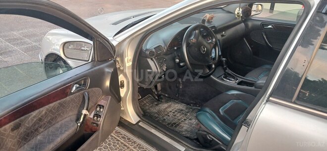 Mercedes C 200 2001, 234,123 km - 2.0 l - Bakı