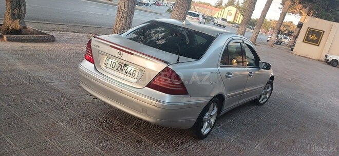 Mercedes C 200 2001, 234,123 km - 2.0 l - Bakı