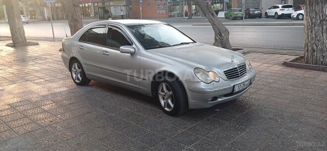Mercedes C 200 2001, 234,123 km - 2.0 l - Bakı