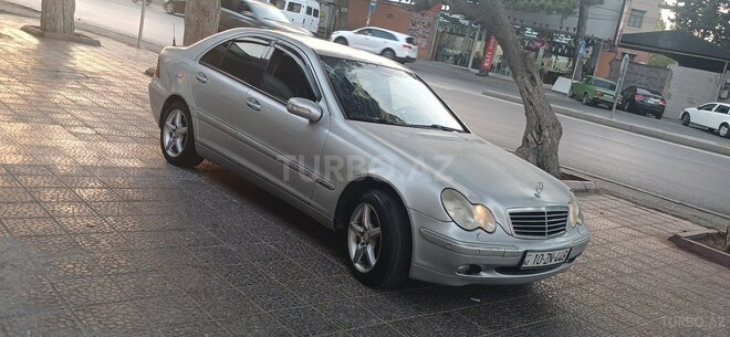 Mercedes C 200 2001, 234,123 km - 2.0 l - Bakı