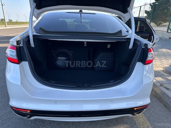 Ford Fusion (North America) 2015, 211,700 km - 2.0 л - Bakı