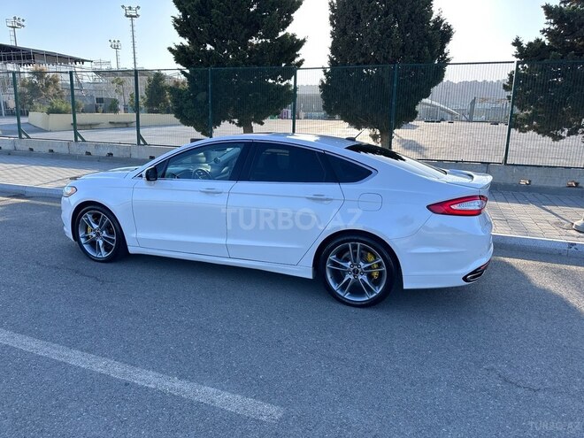 Ford Fusion (North America) 2015, 211,700 km - 2.0 л - Bakı