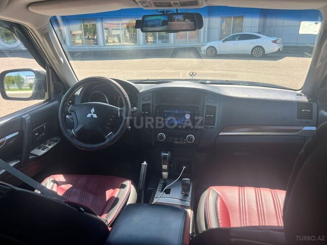 Mitsubishi Pajero 2007, 220,000 km - 3.5 l - Bakı