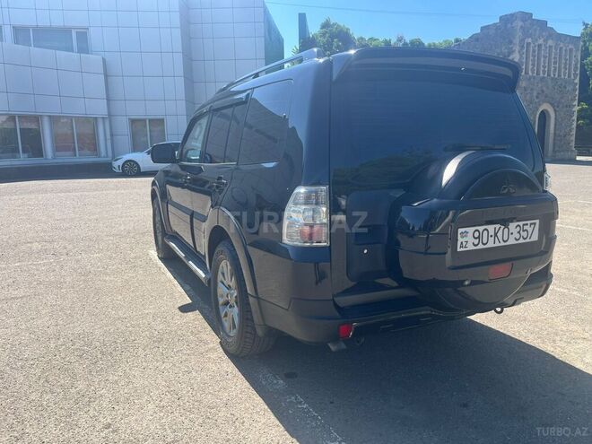 Mitsubishi Pajero 2007, 220,000 km - 3.5 l - Bakı