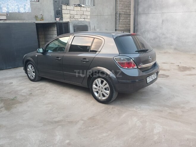 Opel Astra 2009, 203,000 km - 1.4 l - Bakı