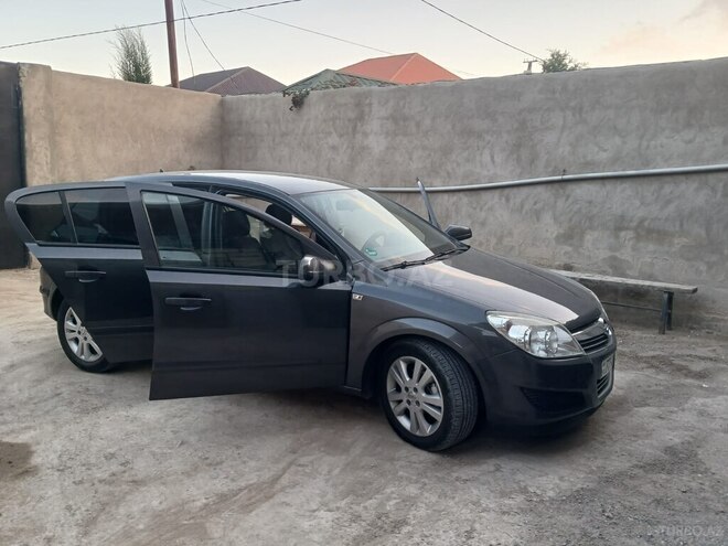 Opel Astra 2009, 203,000 km - 1.4 l - Bakı