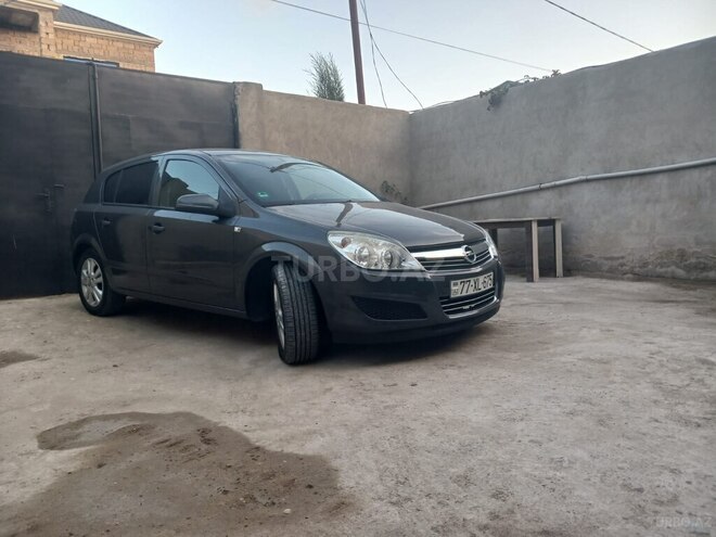 Opel Astra 2009, 203,000 km - 1.4 l - Bakı