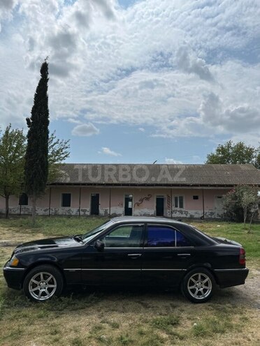 Mercedes C 250 1993, 581,001 km - 2.5 l - İmişli