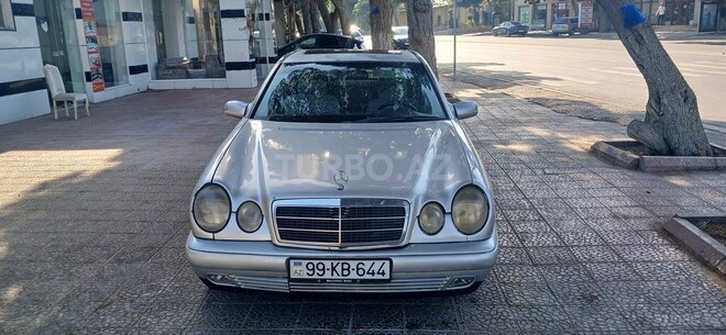 Mercedes E 220 1999, 234,123 km - 2.2 l - Bakı
