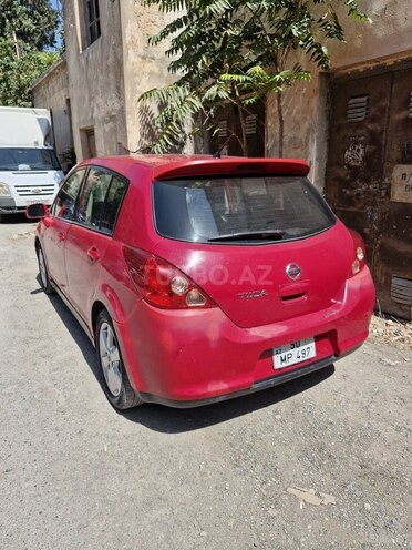 Nissan Tiida 2011, 380,000 km - 1.8 l - Bakı