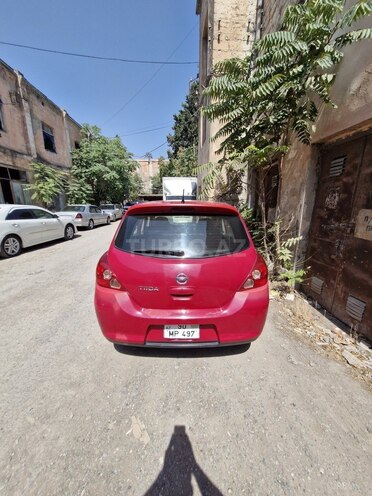 Nissan Tiida 2011, 380,000 km - 1.8 l - Bakı