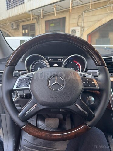 Mercedes GL 350 4MATIC 2015, 120,000 km - 3.0 l - Bakı