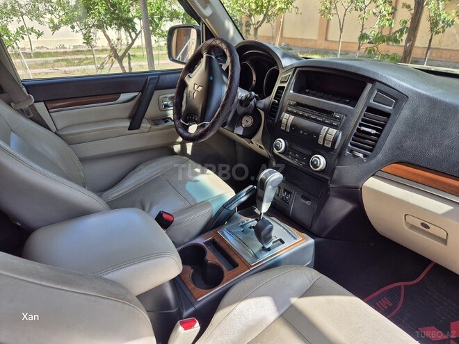 Mitsubishi Pajero 2007, 352,000 km - 3.0 l - Bakı
