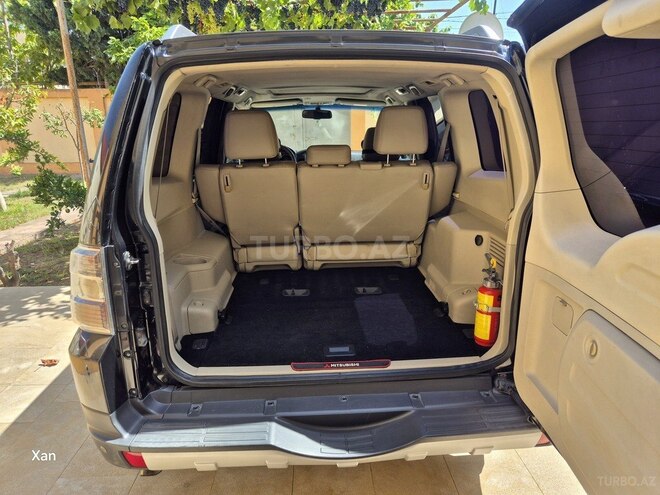 Mitsubishi Pajero 2007, 352,000 km - 3.0 l - Bakı