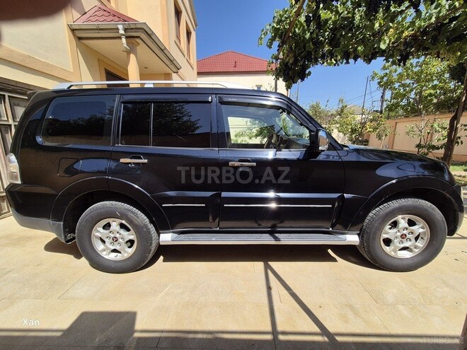 Mitsubishi Pajero 2007, 352,000 km - 3.0 l - Bakı