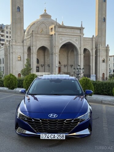 Hyundai Elantra 2021, 26,000 km - 2.0 l - Bakı