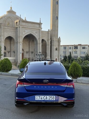 Hyundai Elantra 2021, 26,000 km - 2.0 l - Bakı