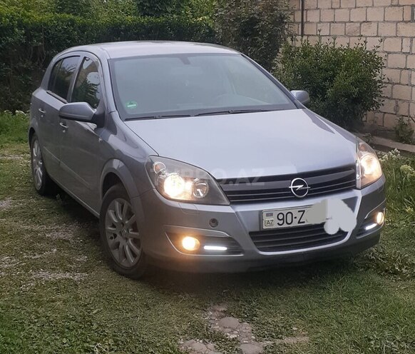 Opel Astra 2005, 320,007 km - 1.6 l - Qusar