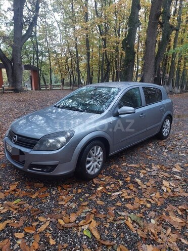 Opel Astra 2005, 320,007 km - 1.6 l - Qusar