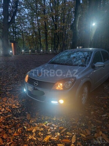 Opel Astra 2005, 320,007 km - 1.6 l - Qusar